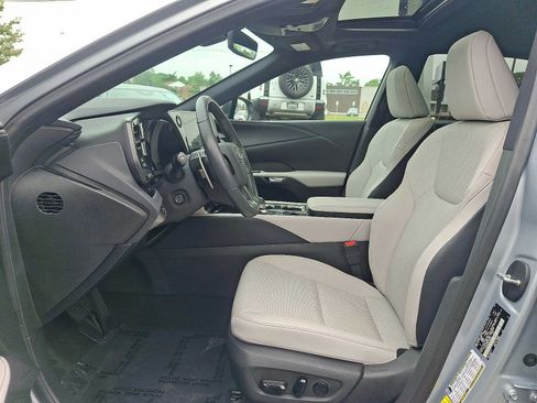 Used 2023 Lexus RX 350 Premium w/ Cold Area Package FWD image 14