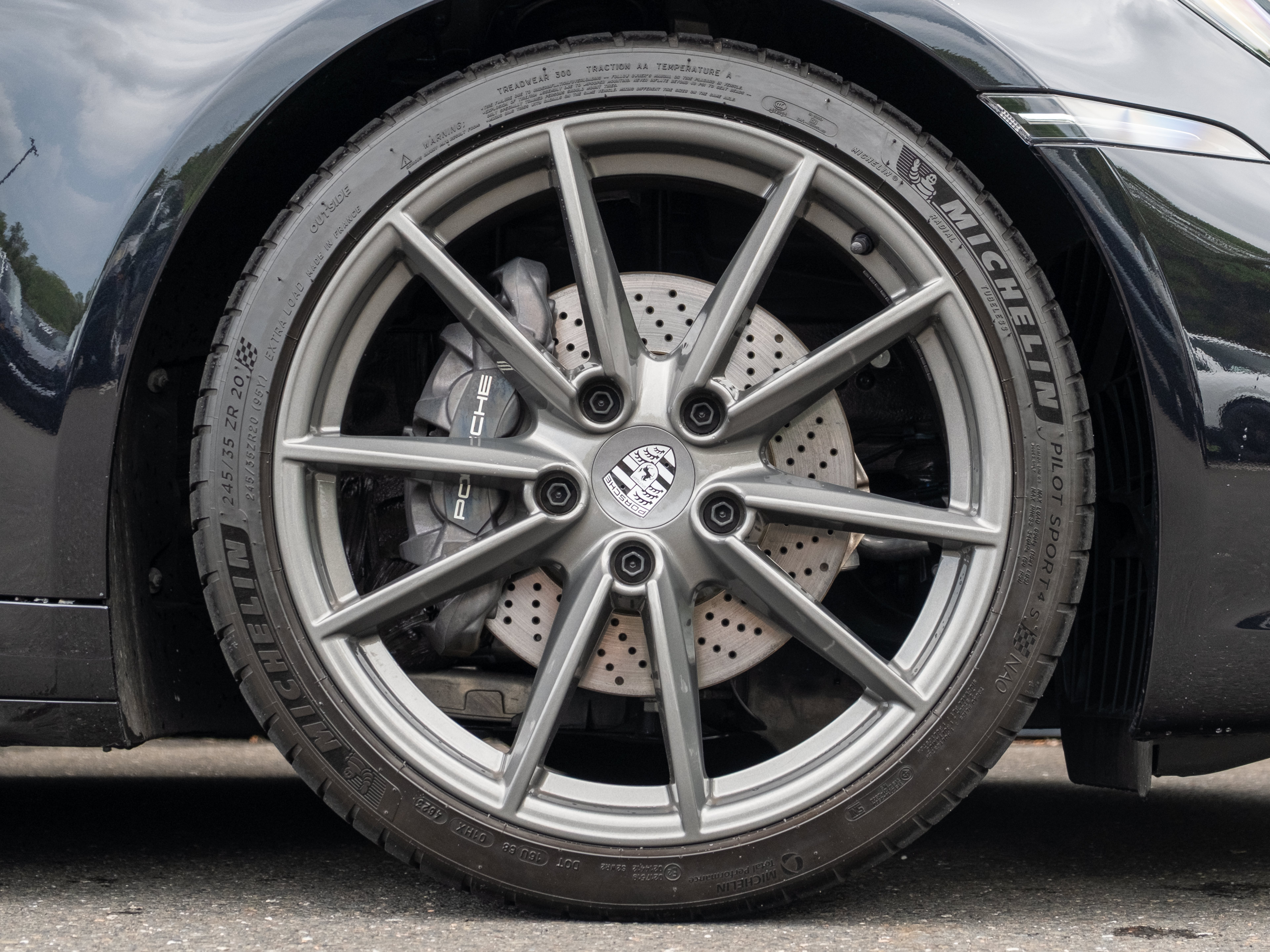 Certified 2024 Porsche 911 Carrera T RWD image 15