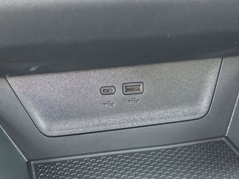 New 2026 Chevrolet Equinox LT w/ Safety and Technology Package FWD image 26