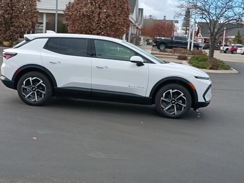New 2026 Chevrolet Equinox EV LT w/ Comfort Package image 7