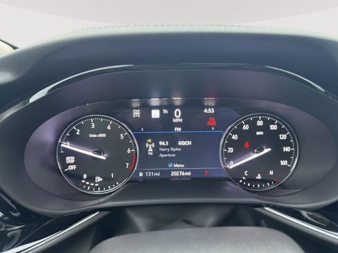 Used 2022 Buick Envision Avenir w/ Technology Package II image 32