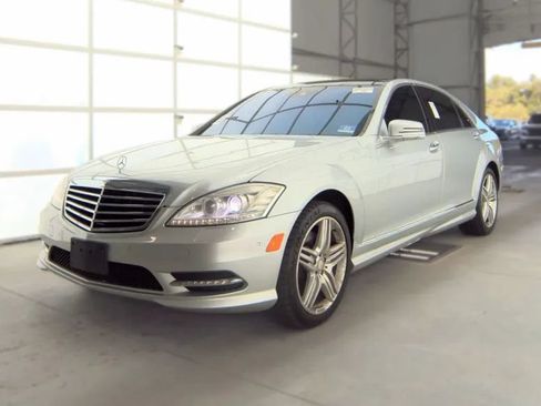 Used 2013 Mercedes-Benz S 550 4MATIC w/ Sport Pkg image 1