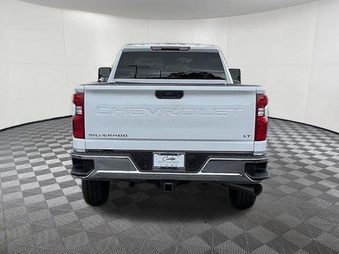 Used 2025 Chevrolet Silverado 2500 LT w/ Convenience Package AWD/4WD image 5