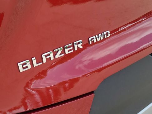 Certified 2023 Chevrolet Blazer LT w/ LPO, Floor Liner Package AWD/4WD image 38
