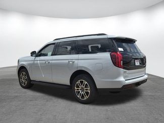 New 2026 Ford Expedition Active RWD video 3
