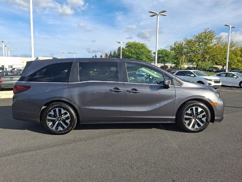 Used 2025 Honda Odyssey EX-L image 7