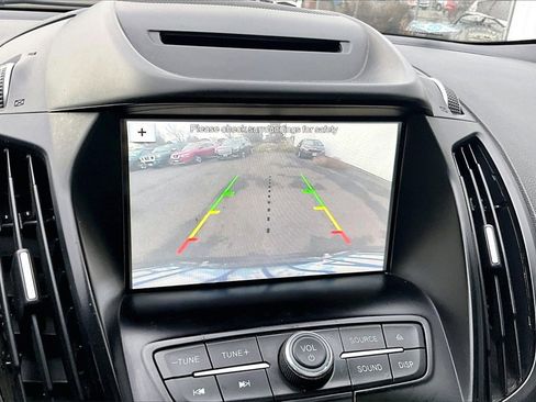 Used 2018 Ford Escape SE w/ SE Sync 3 Package image 10