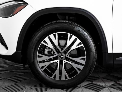 Certified 2026 Mercedes-Benz GLA 250 image 6