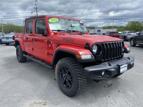 Used 2022 Jeep Gladiator Sport AWD/4WD image 1