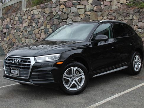 Used 2018 Audi Q5 2.0T Premium AWD/4WD image 2