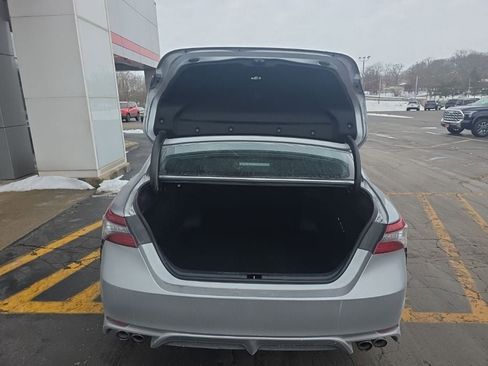 Used 2024 Toyota Camry XSE image 6