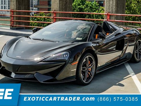 Used 2019 McLaren 570S Spider image 1