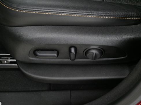 Used 2020 Chevrolet Equinox Premier AWD/4WD image 20