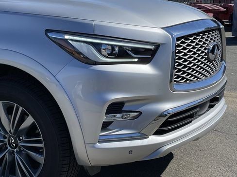 Used 2021 INFINITI QX80 Luxe image 9