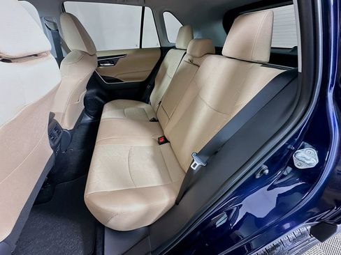 Certified 2025 Toyota RAV4 XLE w/ Convenience Package FWD image 24