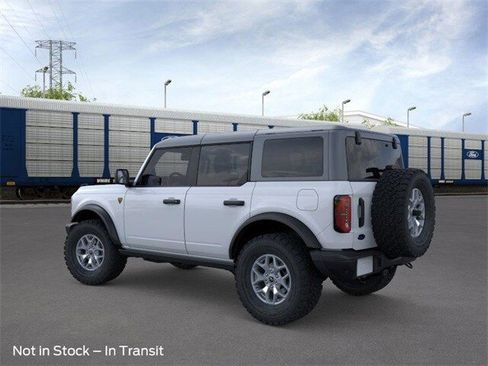 New 2025 Ford Bronco Badlands AWD/4WD image 4