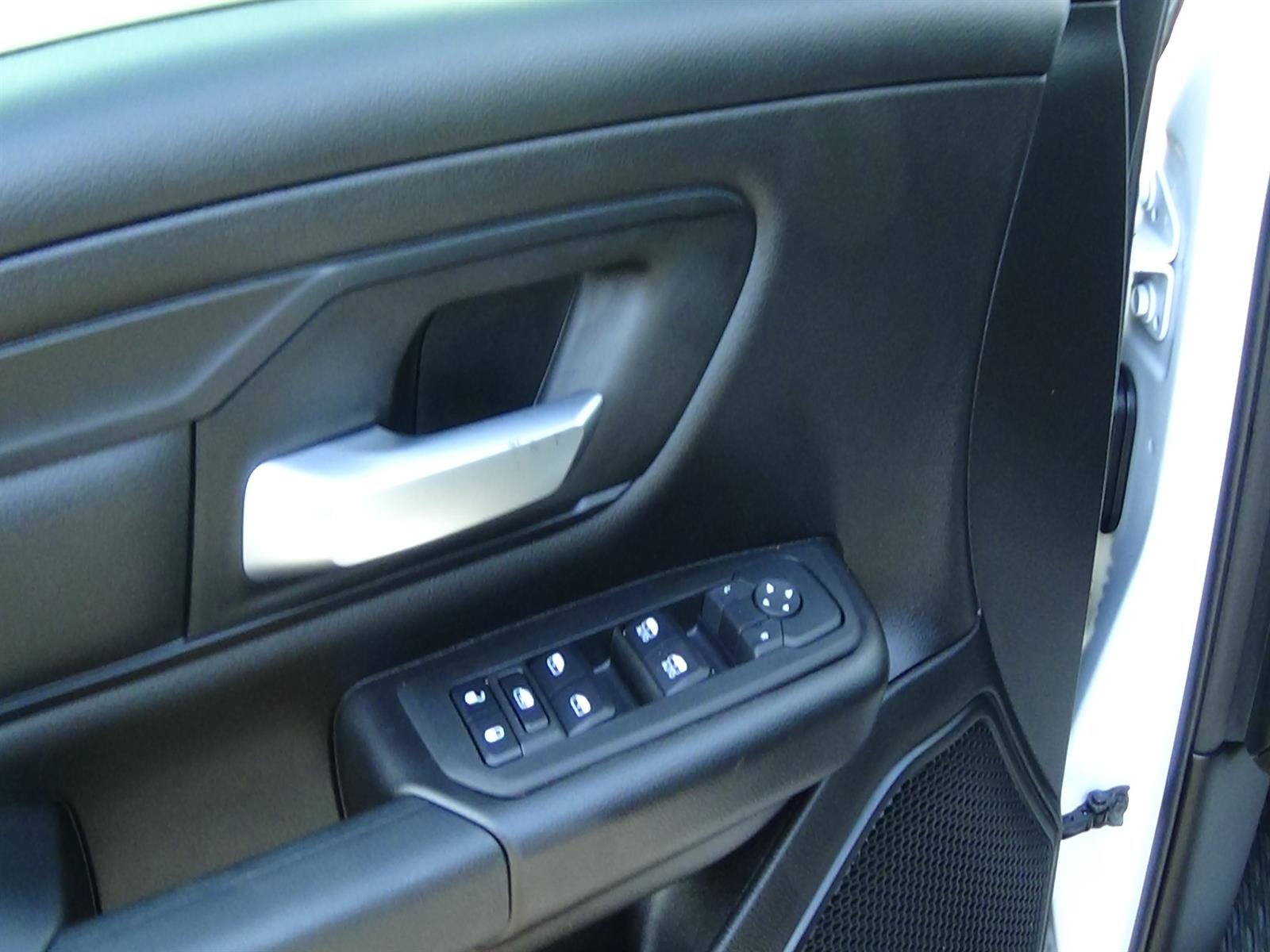 Used 2025 RAM 1500 Tradesman AWD/4WD image 16