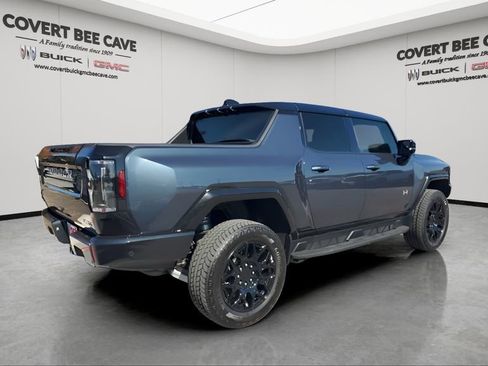 New 2026 GMC Hummer EV 2X image 9