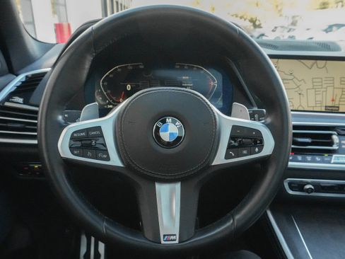 Certified 2022 BMW X5 xDrive40i w/ M Sport Package image 15