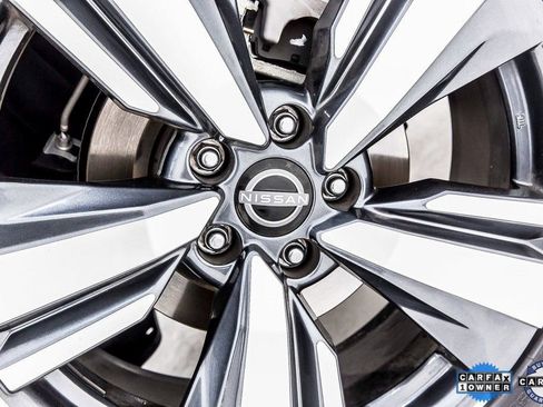 Used 2023 Nissan Rogue Platinum w/ Platinum Premium Package image 40