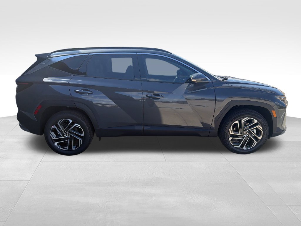 New 2026 Hyundai Tucson Limited AWD/4WD image 8
