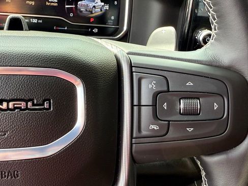 Used 2025 GMC Sierra 1500 Denali Ultimate AWD/4WD image 17