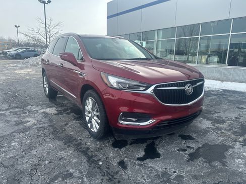 Used 2020 Buick Enclave Premium w/ Sun and Sites Package image 1