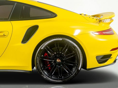 Used 2015 Porsche 911 Turbo w/ Sport Chrono Package image 18