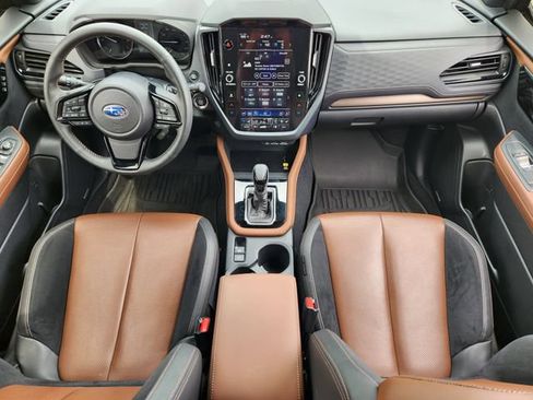 Used 2025 Subaru Forester Touring w/ Popular Package - Touring AWD/4WD image 27