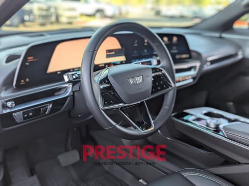 Used 2024 Cadillac Lyriq Tech w/ LPO, Floor Liner Package RWD image 15