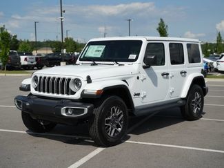 New 2026 Jeep Wrangler Unlimited Sahara AWD/4WD video 3
