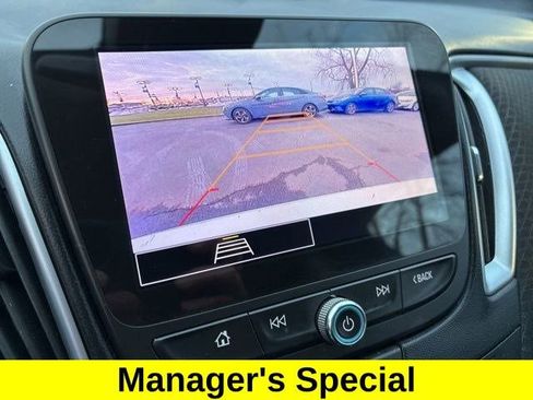 Used 2024 Chevrolet Malibu LT image 24