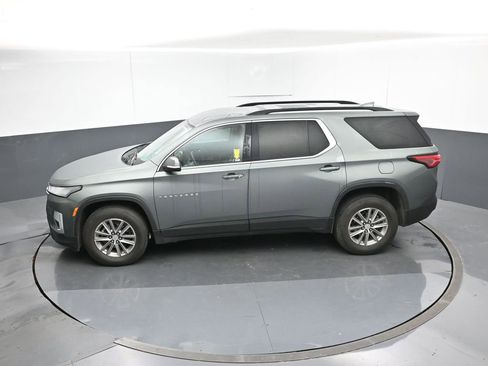 Used 2023 Chevrolet Traverse LT image 49