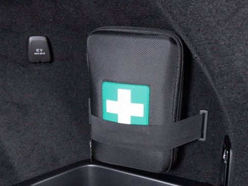 Certified 2025 Volvo XC90 B6 Plus w/ Protection Package Premier image 34