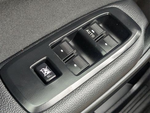 Used 2019 Ford Ranger XL w/ Equipment Group 101A Mid image 25