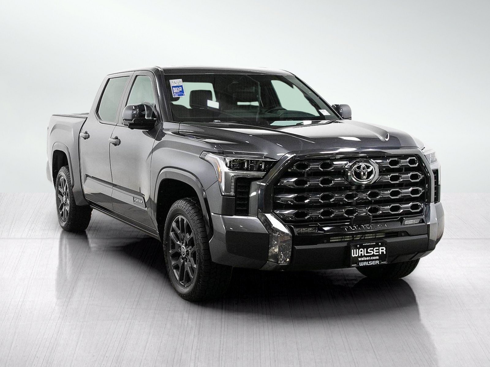 Used 2024 Toyota Tundra Platinum AWD/4WD image 7