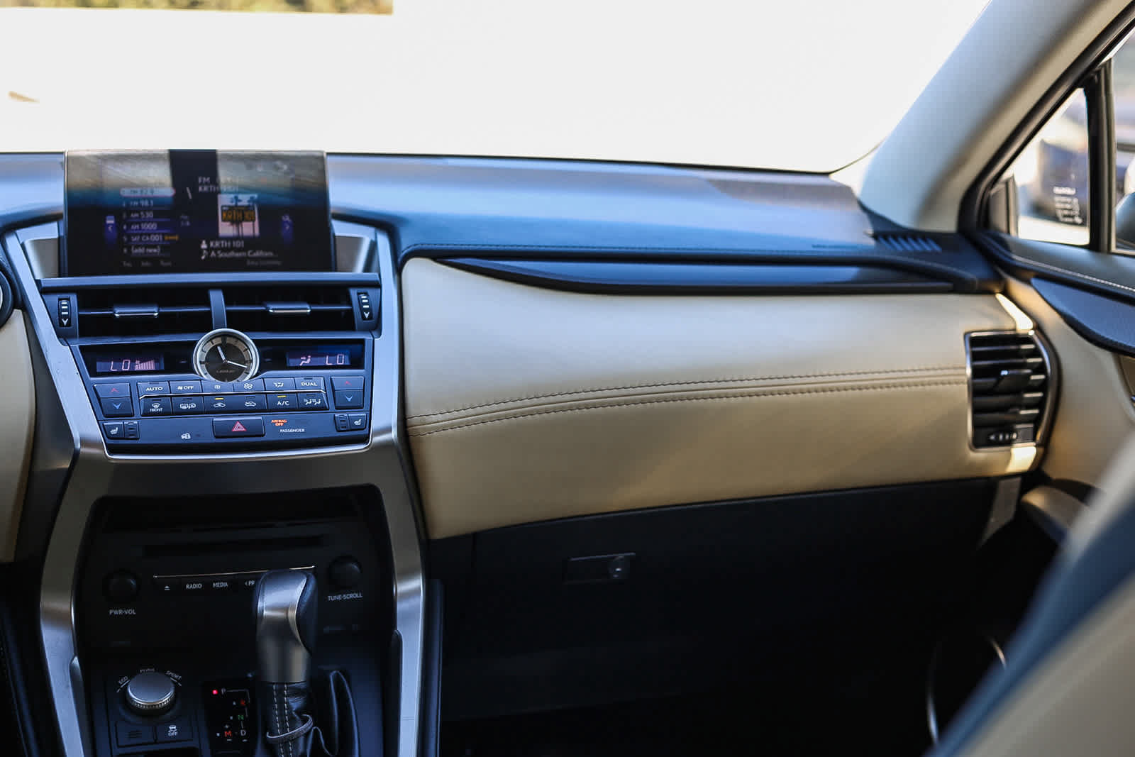Used 2017 Lexus NX 200t AWD image 13