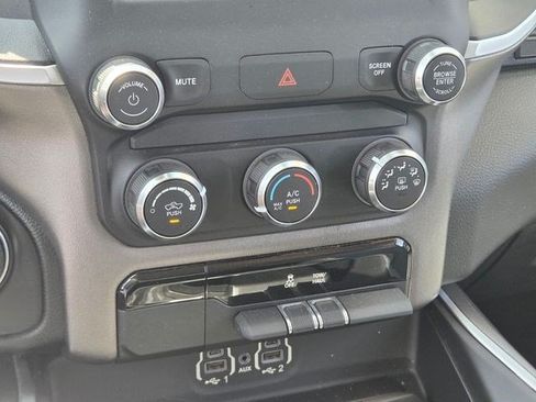 Used 2020 RAM 1500 Big Horn RWD image 24