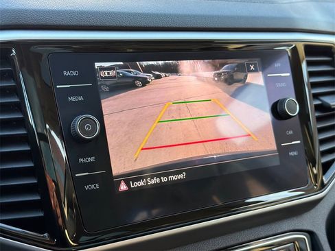 Used 2022 Volkswagen Atlas SE w/ Panoramic Sunroof Package image 30