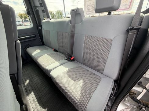 Used 2015 Ford F250 XL w/ Power Equipment Group AWD/4WD image 31