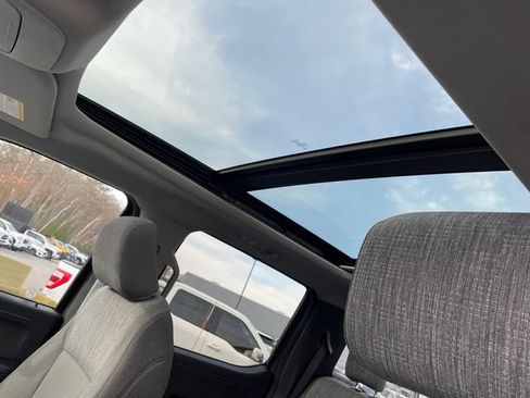 Certified 2022 Ford F150 XLT w/ Equipment Group 302A High image 39