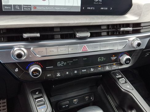Certified 2024 Kia Telluride SX X-Line AWD/4WD image 16