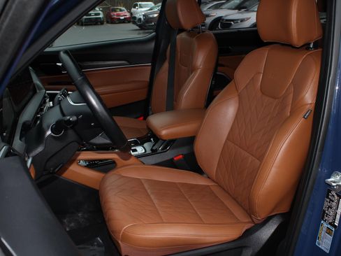 Certified 2024 Kia Telluride EX X-Line image 15