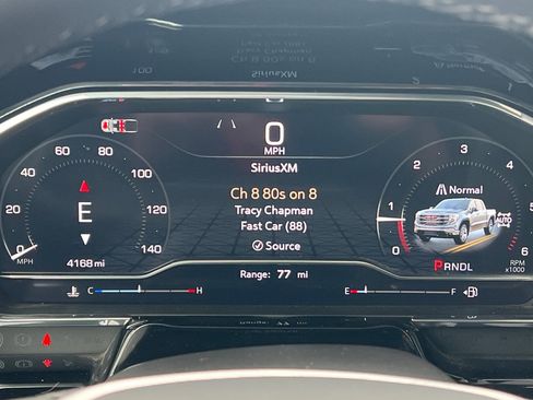 Used 2025 GMC Sierra 1500 SLE image 34