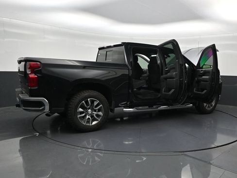 Used 2022 Chevrolet Silverado 1500 LT w/ Convenience Package II RWD image 32