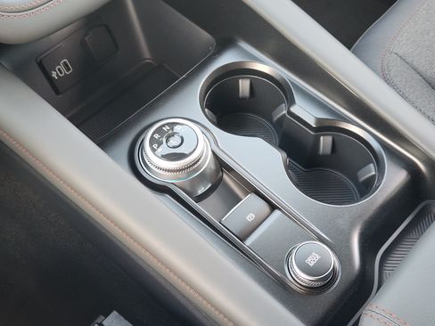 New 2026 Ford Explorer Active RWD image 15