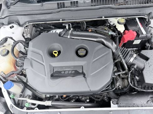 Used 2017 Ford Fusion Titanium AWD/4WD image 26