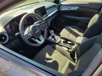 Used 2024 Kia Forte LXS video 3