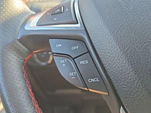 Used 2023 Ford Edge ST-Line AWD/4WD image 22