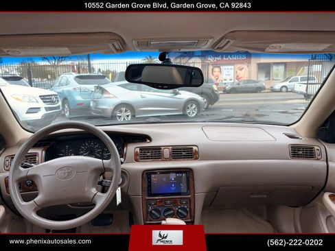 Used 2000 Toyota Camry CE image 40